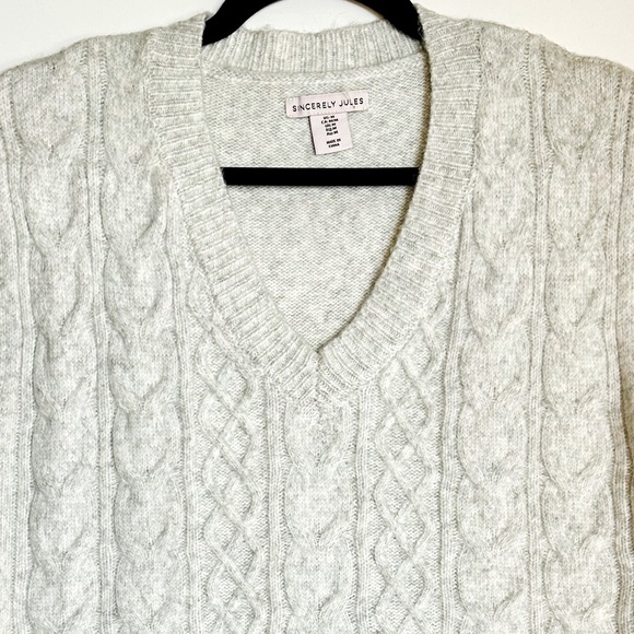 Sincerely Jules Soft Knitted Light Gray Vest Extra Long Argyle size Medium - Picture 6 of 6